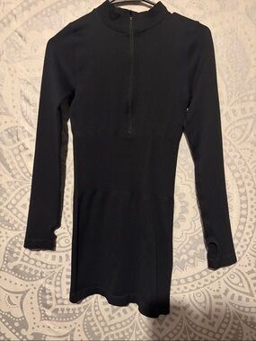 OQQ Black Ribbed Seamless Long Sleeve Mini Dress Quarter Zip size M
